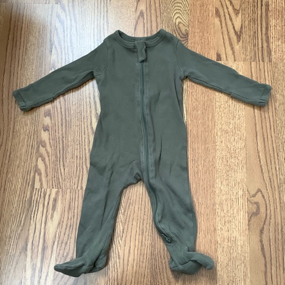 Mebie Baby Other - Mebie Baby Organic Cotton Ribbed Zipper Footie